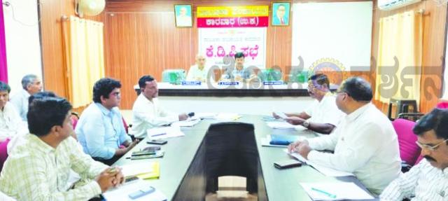 ಕಾಮಗಾರಿಗಳ ಅನುಷ್ಠಾನದಲ್ಲಿ 100 ರಷ್ಟು ಪ್ರಗತಿ ಸಾಧಿಸಿ : ಸೋಮಶೇಖರ್ ಮೇಸ್ತಾ 