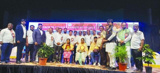 ಮಕ್ಕಳ ಪ್ರತಿಭೆ ಗುರುತಿಸಿ ಪ್ರೋತ್ಸಾಹಿಸಿದರೆ ಉತ್ತಮ ಪ್ರಜೆಯಾಗಲು ಸಾಧ್ಯ 