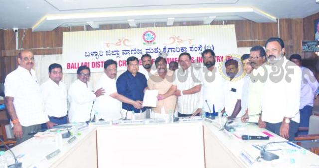 ಜನರ ಬಳಿಗೆ ಮಹಾನಗರ ಪಾಲಿಕೆ, ಸಜ್ಜನರು ಬನ್ನಿ, ಭ್ರಷ್ಟಾಚಾರ ನಿವಾರಿಸಿ : ಮೇಯರ್ ಪಿ. ಗಾದೆಪ್ಪ 