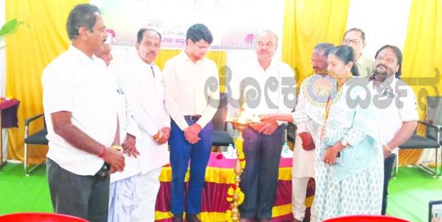 ಶರಣರ ಜಯಂತಿಗಳ ಮೂಲಕ ಬಾವ ಚಿತ್ರಗಳನ್ನು ಪೂಜೆ ಮಾಡುವುದಕ್ಕಿಂತಲೂ ಶರಣರ ತತ್ವ ಸಿದಾಂತಗಳನ್ನು ಮೈಗೂಡಿಸಿಕೊಳ್ಳೋಣ 