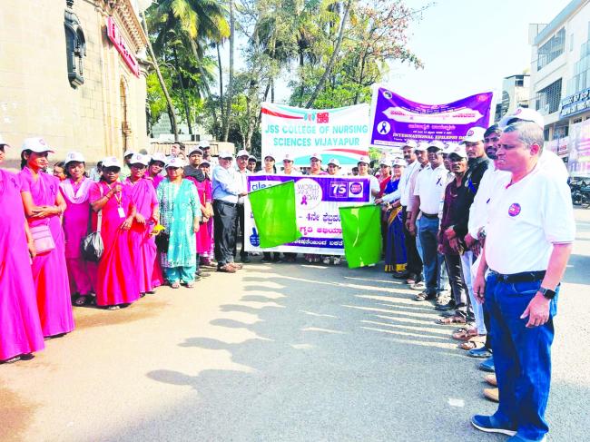  ಆರೋಗ್ಯಕರ ಜೀವನಶೈಲಿಯಿಂದ ಕ್ಯಾನ್ಸರ್ ತಡೆ ಸಾಧ್ಯ  