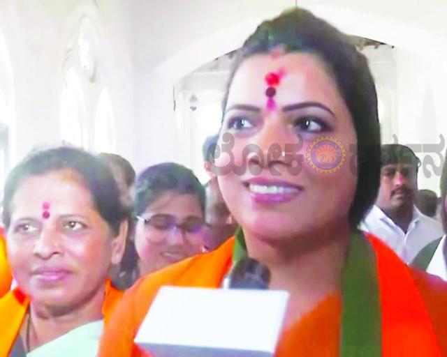 ಮುಂಬೈ ಮೇಯರ್ ಆಗಿ ಬಿಜೆಪಿಯ ರಿತು ತಾವ್ಡೆ ಶಿವಸೇನೆಯ ಘಾಡಿ ಉಪಮೇಯರ್ 