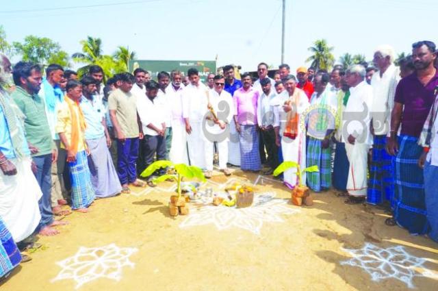 ಅಭಿವೃದ್ಧಿ ಕಾಮಗಾರಿಗಳಿಗೆ ಶಾಸಕ ಶ್ರೀನಿವಾಸ ಮಾನೆ ಭೂಮಿಪೂಜೆ 