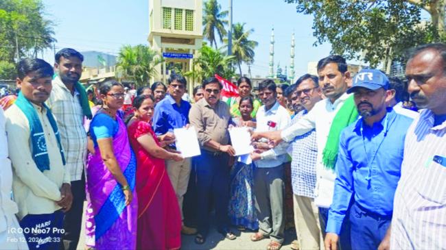 ಭಾರತ ಮುಷ್ಕರಕ್ಕೆ ಬೆಂಬಲ : ಪ್ರತಿಭಟನೆ 