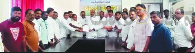 ಹೋರಾಟ ಸಮಿತಿಯಿಂದ ಶಾಸಕ ರಾಜುಗೌಡರಿಗೆ ಮನವಿ  