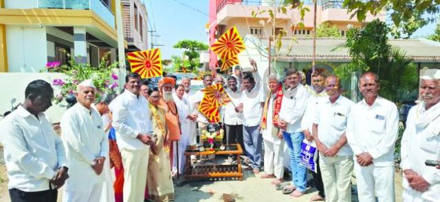 ಅರಿತರೆ ಶರಣ, ಮರೆತರೆ ಮಾನವ. ಪುಣ್ಯ ಭಾರತದಲ್ಲಿ ಹುಟ್ಟಿರುವ ನಾವು ಪುಣ್ಯವಂತರು  