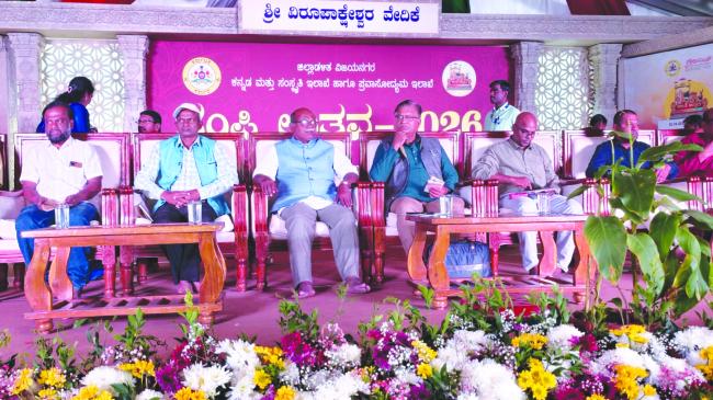 ರಾಜಪ್ರಭುತ್ವದ ಅಭಿವೃದ್ಧಿಯಲ್ಲಿ ಕೆಳ ಸ್ತರದ ಜನರ ಕೊಡುಗೆ ಅಪಾರ 