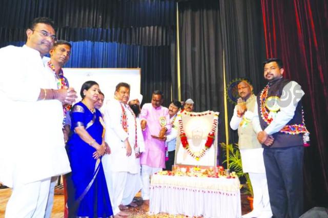 ಕಲೆ-ಸಂಸ್ಕೃತಿಗೆ ಬಂಜಾರ ಸಮಾಜದ ಕೊಡುಗೆ ಅಪಾರ: ಡಾ. ಎಂ.ಬಿ. ಪಾಟೀಲ 