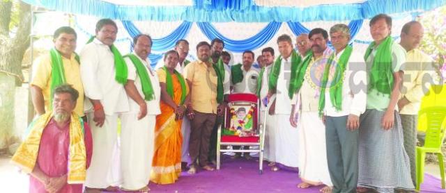 ಡಾ.ಸ್ವಾಮಿನಾಥ ವರದಿ ಜಾರಿಗೆ ಬದರೆ ರೈತರು ಸಮೃದ್ಧಿಯಾಗಿ ಜೀವನ ನಡೆಸಲು ಸಾಧ್ಯ.ಜಿಲ್ಲಾಧ್ಯಕ್ಷ.ಬಿ.ವಿ.ಗೌಡ