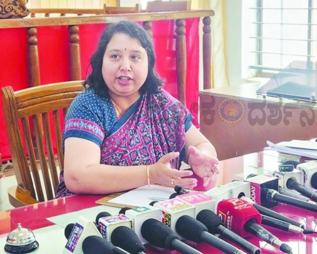 ಜನರ ಸಮಸ್ಯೆಗಳ ಪರಿಹಾರಕ್ಕೆ ಜಿಲ್ಲಾಡಳಿತ ಸನ್ನದ್ಧ: ಜಿಲ್ಲಾಧಿಕಾರಿ ಸ್ನೇಹಲ್ ಆರ್‌. 