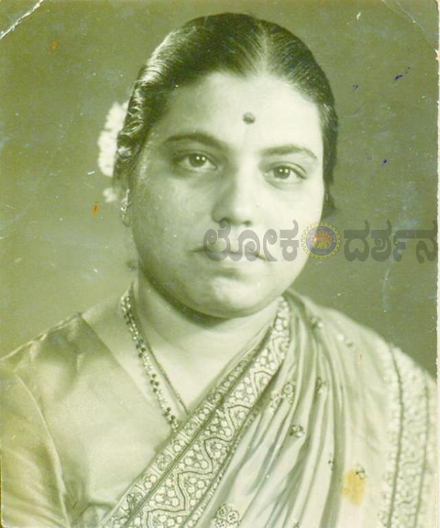 ಕುಸುಮ ವಿಠ್ಠಲರಾವ್ ದೇಶಪಾಂಡೆ ಸ್ಮರಣಾರ್ಥ ದತ್ತಿ: ‘ಶ್ರೇಷ್ಠ ತಾಯಿ ಸನ್ಮಾನ’