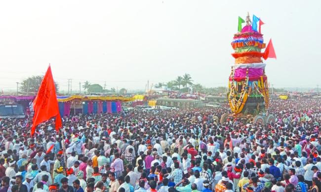 ಕುರುವತ್ತಿ ಸಂಭ್ರಮದ ಬಸವೇಶ್ವರ, ಮಲ್ಲಿಕಾರ್ಜುನ ಸ್ವಾಮಿಯ ರಥೋತ್ಸವ  