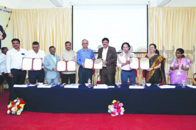  ಕೃಷಿ  ತರಭೇತಿ ನೀಡಲು ರಾ.ಚ.ವಿ  ಒಡಂಬಡಿಕೆ  