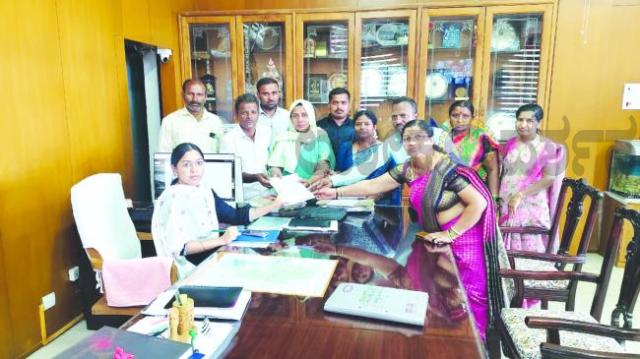 ಮುಂಡಗೋಡ ತಾಲೂಕಿನಲ್ಲಿ ಆರೋಗ್ಯ ಸೇವೆಗಳ ಕೊರತೆ: ಜನ ವೇದಿಕೆ ಕರ್ನಾಟಕದಿಂದ ಉತ್ತರ ಕನ್ನಡ ಜಿಲ್ಲಾಧಿಕಾರಿಗೆ ಮನವಿ!  