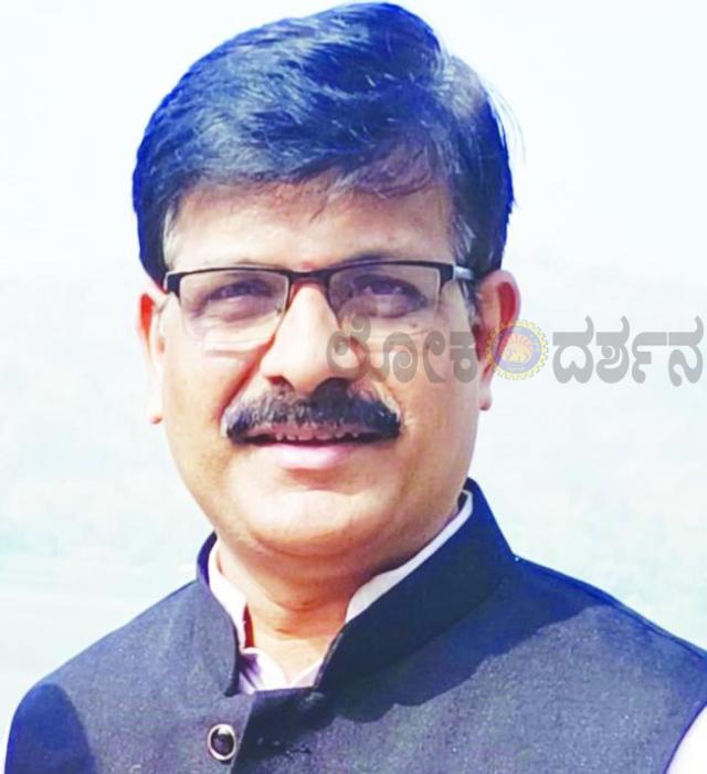 ಛತ್ರಪತಿ ಶಿವಾಜಿ ಮಹಾರಾಜರ ಕುರಿತ ಕವನ ಸ್ಪರ್ಧೆಯಲ್ಲಿ ಶಂಕರ ಪಾಗೋಜಿಗೆ ಪ್ರಥಮ ಬಹುಮಾನ