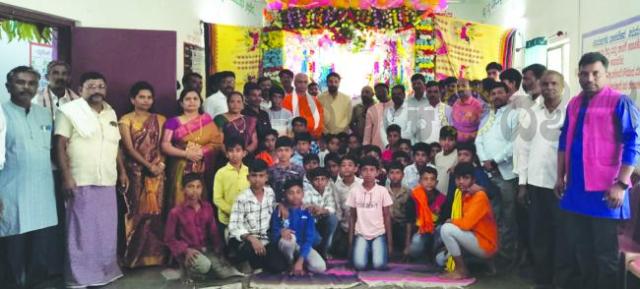 ಹೋತನಹಳ್ಳಿ ವಸತಿ ಶಾಲೆ ಜ್ಞಾನ ಕೇಂದ್ರವಾಗಿ ಕಾರ್ಯ ನಿರ್ವಹಣೆ:ಎ.ಸಿ.ವಾಲಿ 