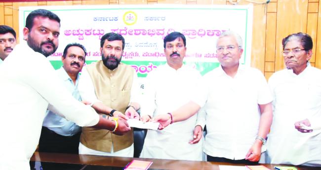 ಸಹಕಾರಿ ಸಂಘಗಳನ್ನು ಬಲವರ್ಧನೆಗೊಳಿಸುವುದು ಅತ್ಯಗತ್ಯ ಮುಖ್ಯ ಸಚೇತಕ ಸಲೀಂ ಅಹ್ಮದ್ 