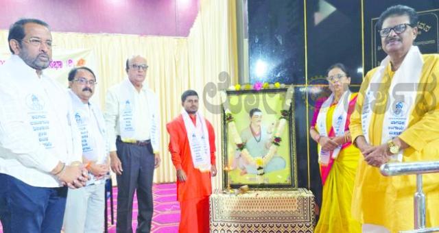 ಅಲ್ಲಮಪ್ರಭುಗಳ ವಚನಗಳಲ್ಲಿ ಈ ಬಯಲು ಪರಮ ಸತ್ಯದ ಸಂಕೇತ: ಬೆಣಚಮರ್ಡಿ