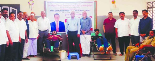 ಕೆಎಲ್‌ಇ ಸಂಸ್ಥೆಯಲ್ಲಿ ರಕ್ತದಾನ ಶಿಬಿರ 