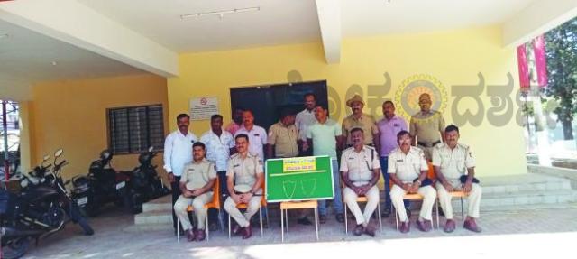 81 ಗ್ರಾಂ 2 ಬಂಗಾರದ ತಾಳಿ ಸರ ಕದ್ದ ಮಹಿಳೆ ಪೊಲೀಸರ ವಶಕ್ಕೆ 