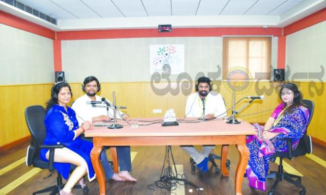 ರಾಷ್ಟ್ರೀಯ ಪೆರಿಯೊಡಾಂಟಿಸ್ಟ್‌ ದಿನದ ಅಂಗವಾಗಿ ನೇರ ಫೋನ್‌-ಇನ್ ಕಾರ್ಯಕ್ರಮ 