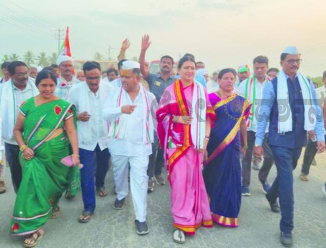 ನರೇಗಾ ಉಳಿವಿಗಾಗಿ ಕಾಂಗ್ರೆಸ್ ಪಾದಯಾತ್ರೆ 