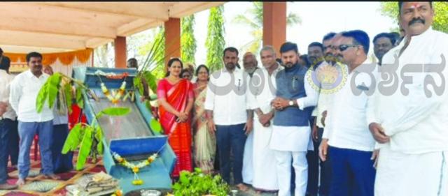 ಬೆಂಬಲ ಬೆಲೆಯಲ್ಲಿ ರಾಗಿ,ಬಿಳಿ ಜೋಳ ಖರೀದಿ ಕೇಂದ್ರ ಪ್ರಾರಂಭ 