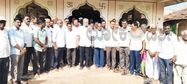 ಯಾದನವಾಡಿ-ಉಳ್ಳಗಡ್ಡಿವಾಡಿಗೆ ರೂ3 ಕೋಟಿ ಅನುದಾನ ಘೋಷಣೆ: ಪ್ರಕಾಶ ಹುಕ್ಕೇರಿ