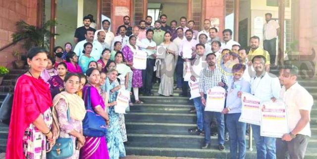 ಆರೋಗ್ಯ ಇಲಾಖೆಯ ನೌಕರರು ಹಾಗೂ ವೈದ್ಯಾಧಿಕಾರಿಗಳ ಮುಷ್ಕರ  