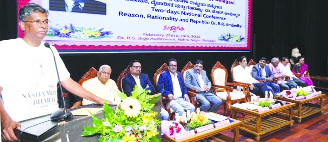 ಮಹನೀಯರ ವಿಚಾರಧಾರೆಗಳು ಪ್ರತಿ ಮನೆ ಮನೆಗೂ ಮುಟ್ಟಬೇಕು: ಸಚಿವ ಸತೀಶ ಜಾರಕಿಹೊಳಿ 