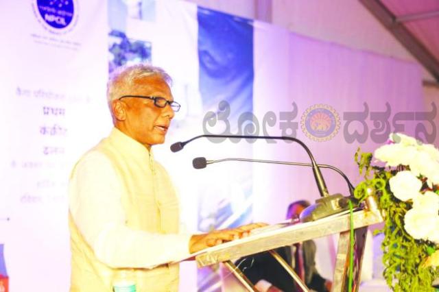 ಕೈಗಾ ಅಣು ವಿದ್ಯುತ್ ಘಟಕಗಳ ಕಾಂಕ್ರೀಟೀಕರಣಕ್ಕೆ ಡಾ.ಅಜಿತ್ ಕುಮಾರ್ ಚಾಲನೆ  