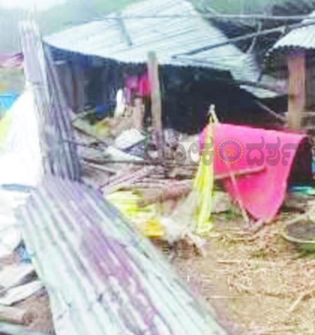 ದನದ ಕೊಟ್ಟಿಗೆಗೆ ಹಾನಿ ಮಾಡಿದ ಘಟನೆ 