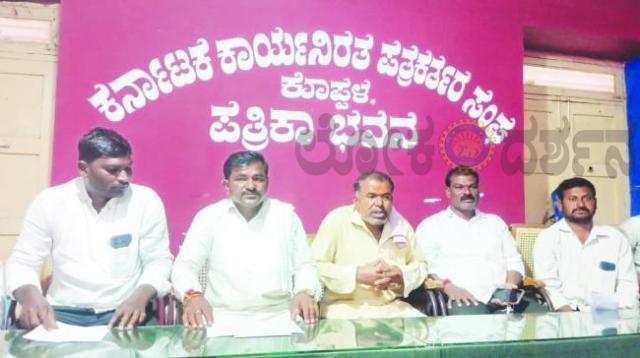 ಯೋಜನೆಗಳು ಸೂಕ್ತ ಕುರಿಗಾರರಿಗೆ ತಲುಪಲಿ : ಚಿಂಚಲಿ 