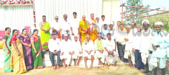 ಲಿಂಗ ಕಟ್ಟಿದಾಕ್ಷಣ ಲಿಂಗಾಯತ ಎನಿಸಿಕೊಳ್ಳುವುದಿಲ್ಲ  