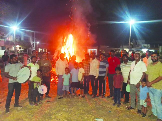 ದುಷ್ಟತನದ ವಿರುದ್ದ ಸದಾಚಾರದ ವಿಜಯದ ಸಂಕೇತ 