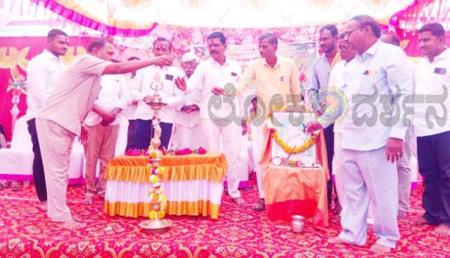 ತಡವಲಗಾದಲ್ಲಿ 8ನೇ ತರಗತಿ ವಿದ್ಯಾರ್ಥಿನಿಯರ  ಬೀಳ್ಕೋಡುವ ಸಮಾರಂಭ