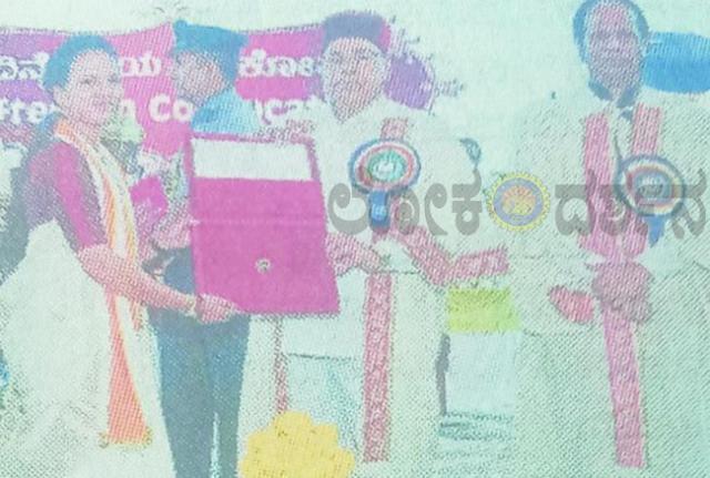 ಹೂ.ಹಡಗಲಿ : ಮೇಘನಾಗೆ ಚಿನ್ನದ ಪದಕ