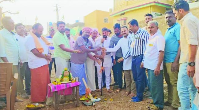 ಪಶು ಆಸ್ಪತ್ರೆಯ ನೂತನ ಕಟ್ಟಡ ನಿರ್ಮಾಣಕ್ಕೆ ಭೂಮಿ ಪೂಜೆ