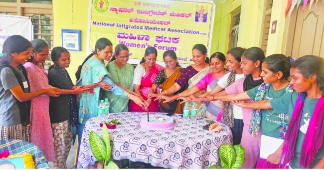 ಬಾಲಕಿಯರ ವಸತಿ ನಿಲಯದಲ್ಲಿ ಅಂತರಾಷ್ಟ್ರೀಯ ಮಹಿಳಾ ದಿನಾಚರಣೆ