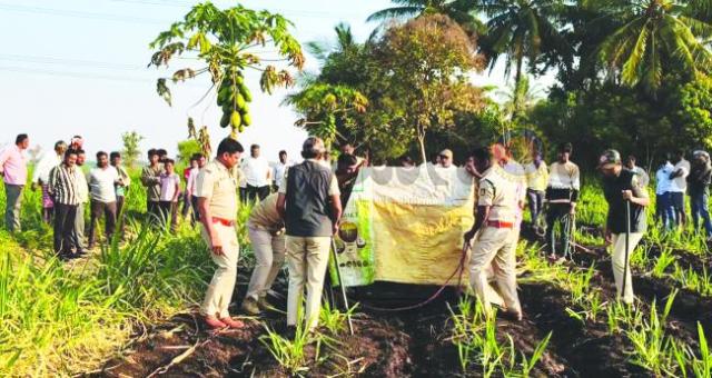 ಕೆ.ಡಿ.ಜಂಬಗಿ ಗ್ರಾಮದಲ್ಲಿ ಬೋನಿನಲ್ಲಿ ಚಿರತೆ ಸೆರೆ
