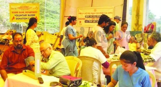 ಕೆ ಎಲ್ ಇ ಶತಮಾನೋತ್ಸವ ವತಿಯಿಂದ ರಕ್ತದಾನ ಶಿಬಿರ ಮತ್ತು ಉಚಿತ ಆರೋಗ್ಯ ತಪಾಸಣೆ ಶಿಬಿರ 