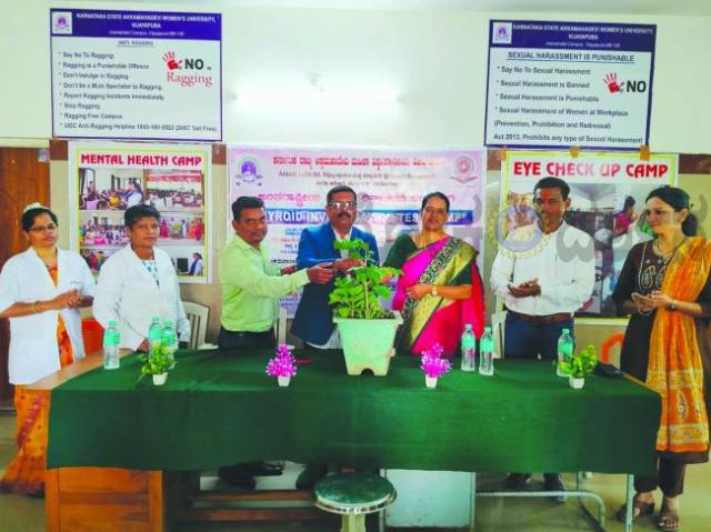 ಹೆಣ್ಣು ಮಕ್ಕಳು ದೈಹಿಕವಾಗಿ ಸಬಲರಾಗಿದ್ದು ತಮ್ಮ ಆರೋಗ್ಯವನ್ನು ಕಾಪಾಡಿಕೊಳ್ಳುವುದು ಅತ್ಯಂತ ಅವಶ್ಯಕ