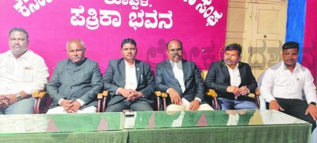 ಒಳ ಮೀಸಲಾತಿ ಜಾರಿಗೆ ಅಗ್ರಹಿಸಿ ಮಾ.12 ಕೊಪ್ಪಳದಲ್ಲಿ ಎಸ್ಸಿ ಮಾದಿಗ ಮತ್ತು ಎಸ್ಟಿ ವಕೀಲರಿಂದ ಪ್ರತಿಭಟನೆ 