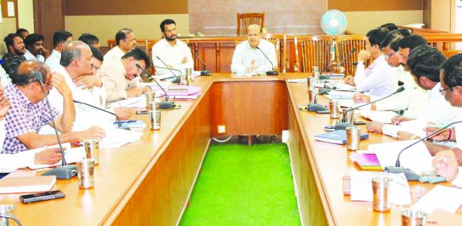 ಜನಗಣತಿ ಕರ್ತವ್ಯವನ್ನು ಅಚ್ಚುಕಟ್ಟಾಗಿ ನಿರ್ವಹಿಸಬೇಕು: ಜಿಲ್ಲಾಧಿಕಾರಿ ಡಾ. ಸುರೇಶ ಇಟ್ನಾಳ 