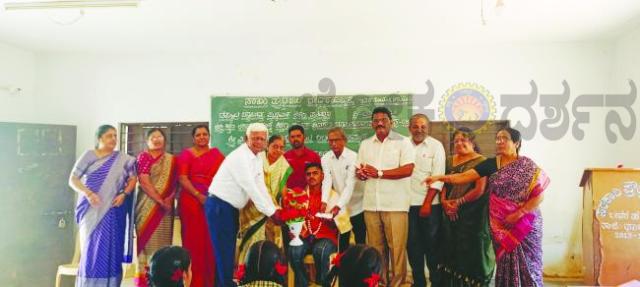 ಶೇಕ್ಸಪಿಯರನನ್ನು ಕನ್ನಡಕ್ಕೆ ಪರಿಚಯಿಸಿದ ಪ್ರಥಮ ಲೇಖಕರು- ಡೆಪ್ಯೂಟಿ ಚನ್ನಬಸಪ್ಪನವರು ಮಕ್ಕಳಲ್ಲಿ ಮಾನವೀಯ ಮೌಲ್ಯಗಳು ಬೆಳೆಸುವುದಕ್ಕೆ ಶಿಕ್ಷಣ ಒಂದೇ ರಾಮಬಾಣ