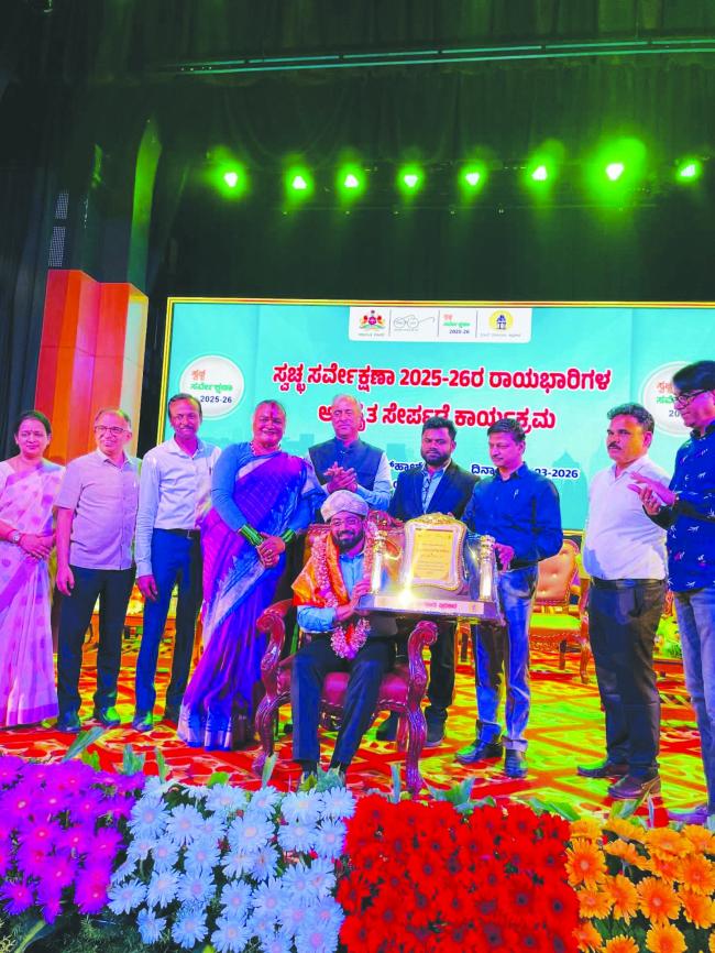  ಬಣ್ಣದ ಜಗತ್ತಿನಿಂದ ಸಾಮಾಜಿಕ ಕಾರ್ಯಗಳತ್ತ ಅನಿರುದ್ಧ ಜತಕರ 5 ವರ್ಷಗಳಲ್ಲಿ ಹಲವು ಯಶಸ್ವಿ ಪರಿಸರ-ಸ್ವಚ್ಚತಾ ಕಾರ್ಯಕ್ರಮ