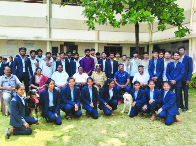 ಅಪರಾಧ ಪತ್ತೆಯಲ್ಲಿ ಶ್ವಾನದಳದ ಪಾತ್ರ ಅಪಾರ: ಎ.ಆರ್‌.ಎಸ್‌.ಐ. ವಿಠ್ಠಲ ಗೊರಬಾಲ 