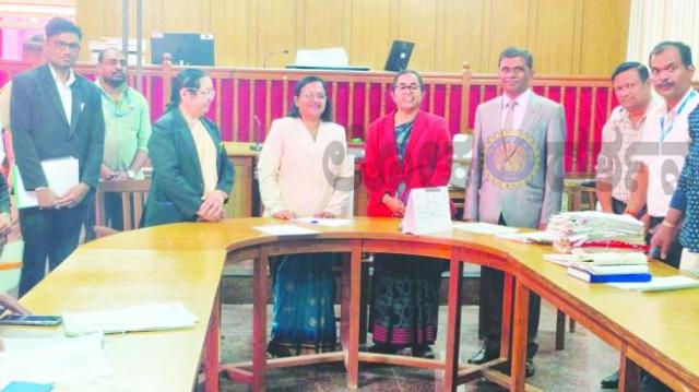 ರಾಷ್ಟ್ರೀಯ ಲೋಕ ಅದಾಲತ್‌ಜಿಲ್ಲೆಯ ಎಲ್ಲ ನ್ಯಾಯಾಲಯಗಳಲ್ಲಿನ ವ್ಯಾಜ್ಯ ಪೂರ್ವ 38,529 ಪ್ರಕರಣಗಳು ಹಾಗೂ 4,567 ಪ್ರಕರಣಗಳು ಇತ್ಯರ್ಥ 