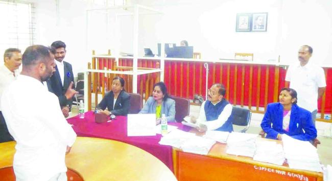 ಜಿಲ್ಲೆಯಲ್ಲಿ 1.10 ಲಕ್ಷ ಪ್ರಕರಣಗಳ ಇತ್ಯರ್ಥ-15 ಕೌಟುಂಬಿಕ ಪ್ರಕರಣಗಳ ದಂಪತಿಗಳು ರಾಜಿ 