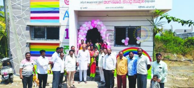 ಅಂಕಲಿ ಗ್ರಾಮದಲ್ಲಿ ನೂತನ ಅಂಗನವಾಡಿ ಕಟ್ಟಡದ ಉದ್ಘಾಟನೆ 